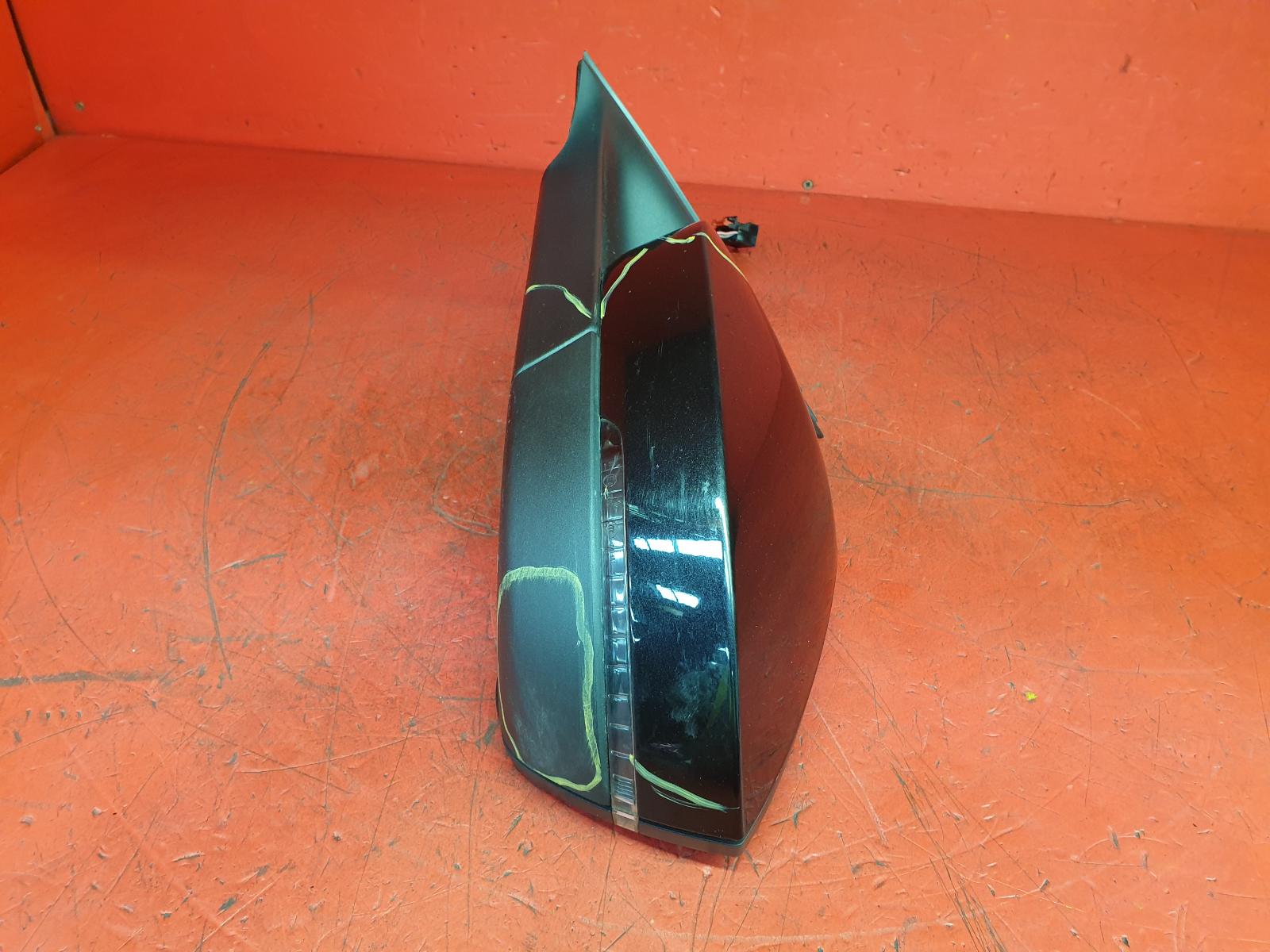 L Door Mirror Octavia Skoda 2021