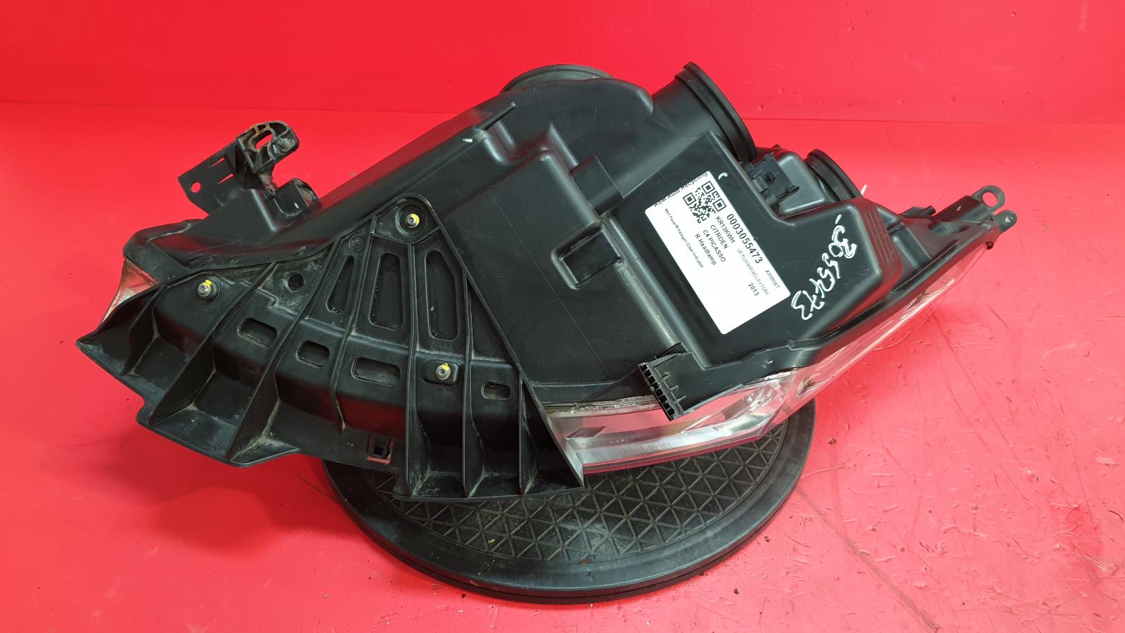 R Headlamp C4 Picasso Citroen 2013 