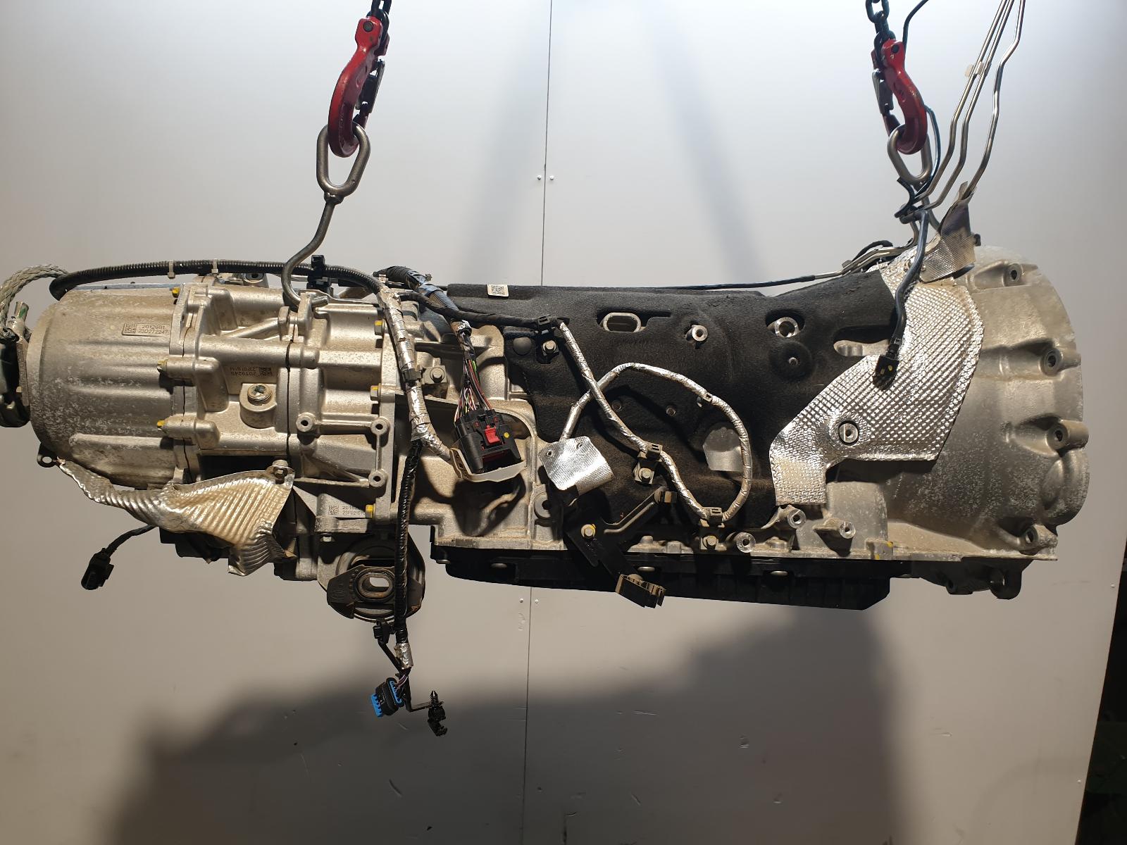 View Auto part Gearbox Land Rover Defender 2024
