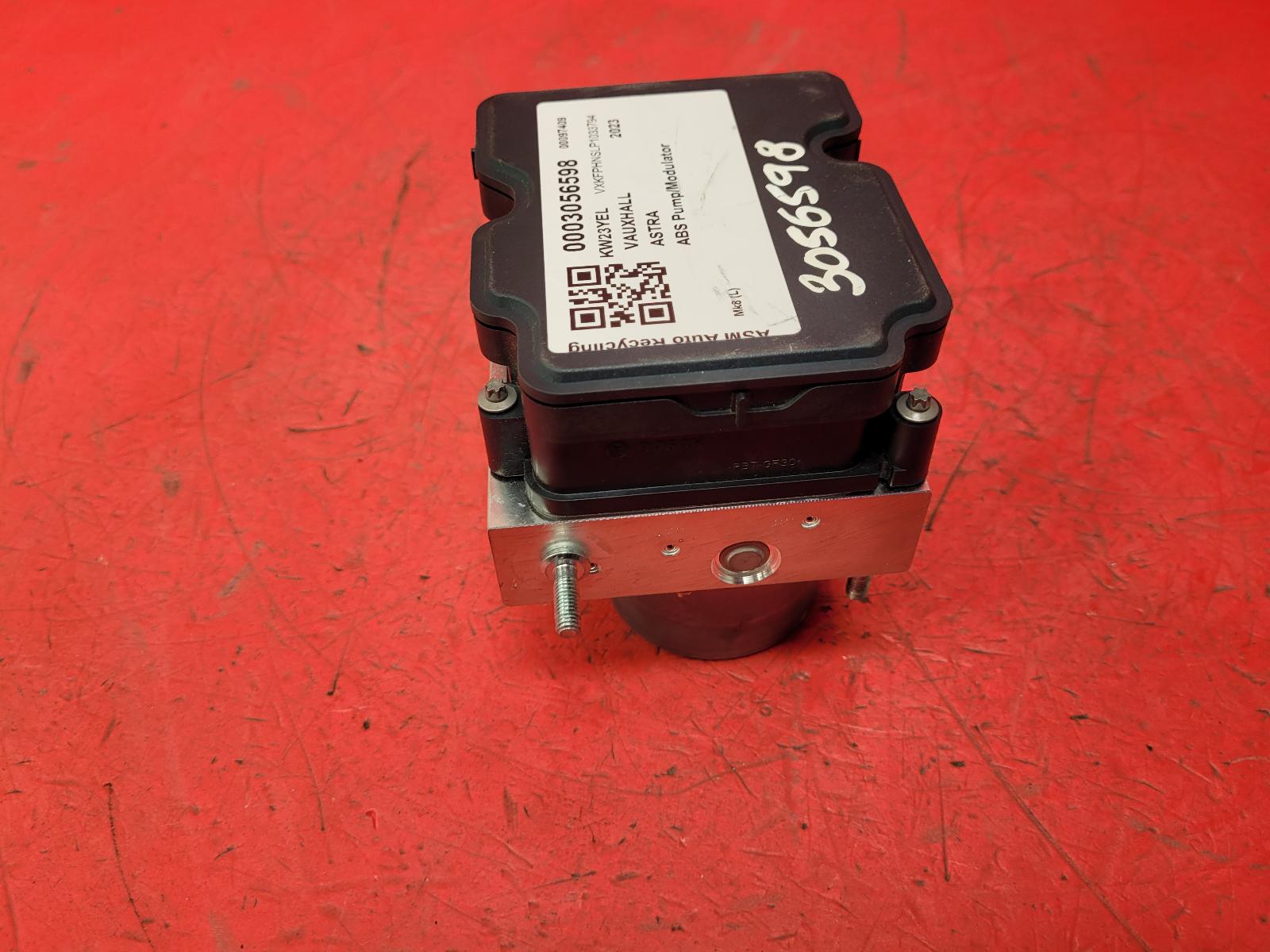 View Auto part ABS Pump/Modulator Vauxhall Astra 2023