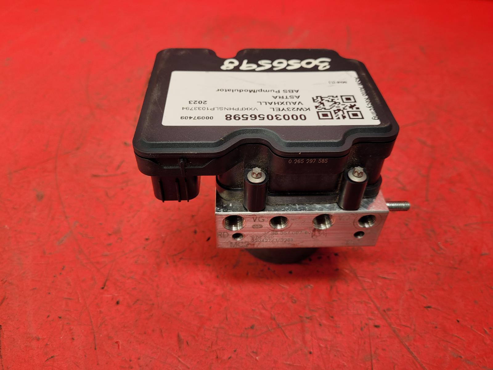 View Auto part ABS Pump/Modulator Vauxhall Astra 2023