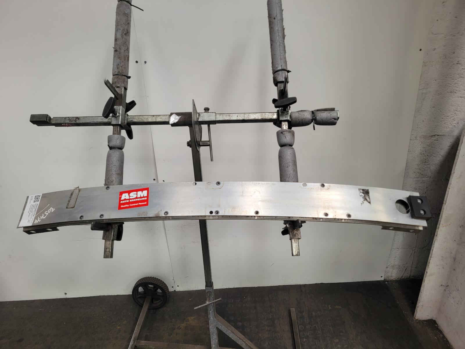 View Auto part Front Bumper Reinforcement Land Rover Discovery Sport 2024