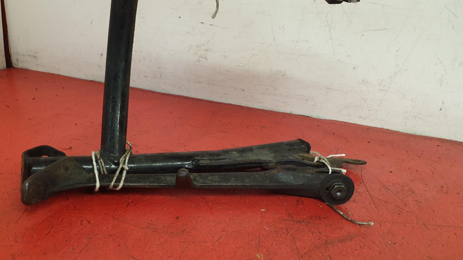 View Auto part Side/Centre Stand Honda Vfr 800f 2000