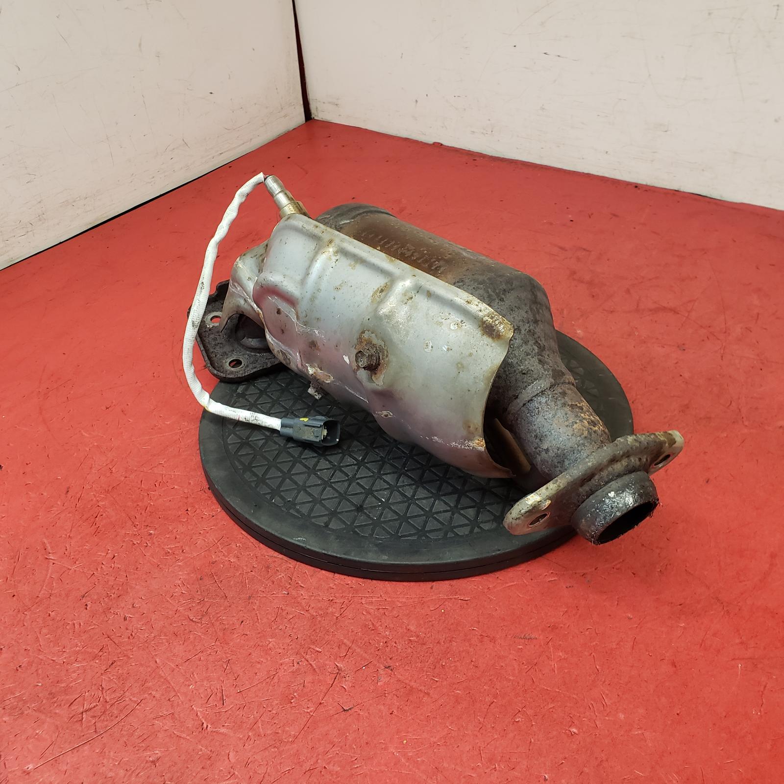 View Auto part Catalytic Converter Peugeot 108 2016