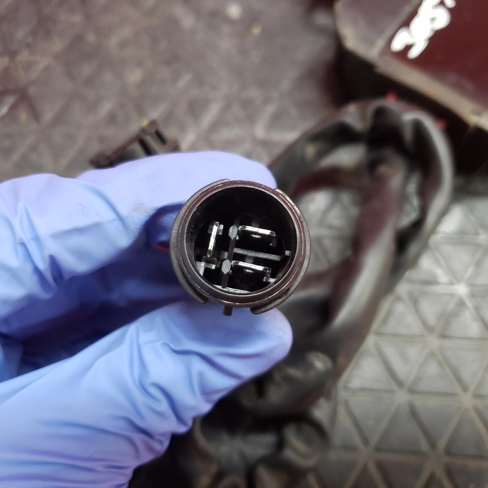 View Auto part Regulator/Rectifier Swm Gran Turismo 2017