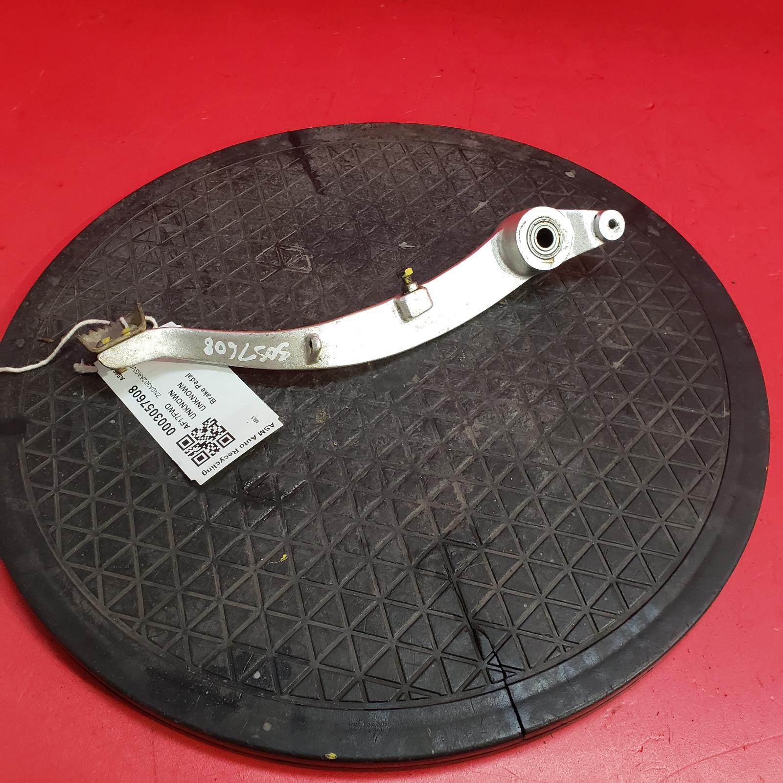 View Auto part Brake Pedal Swm Gran Turismo 2017