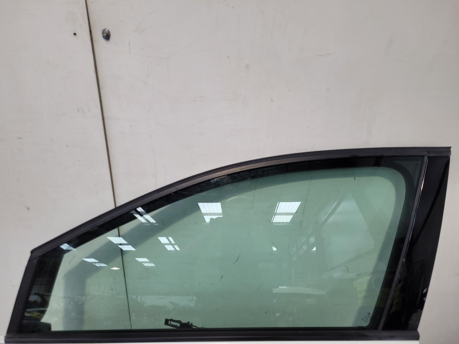L Front Door Golf Volkswagen 2020