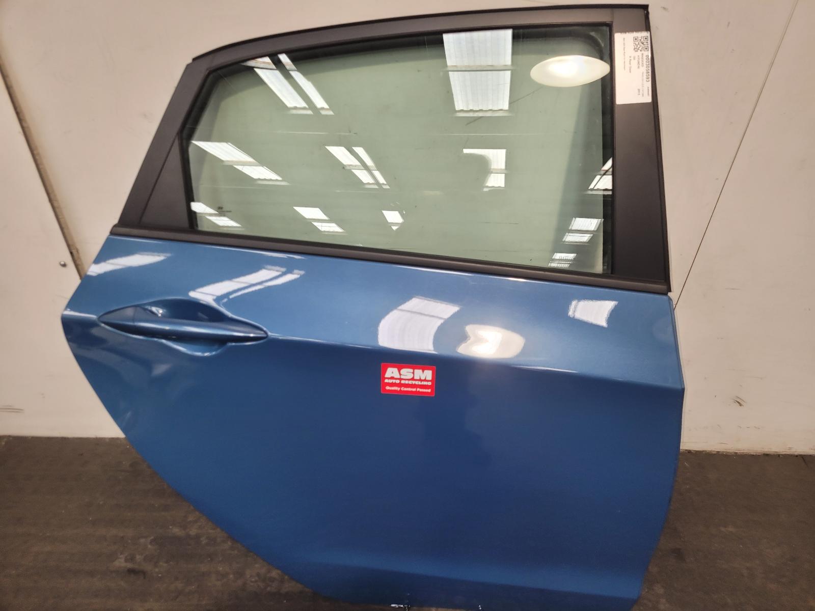 R Rear Door I30 Hyundai 2013