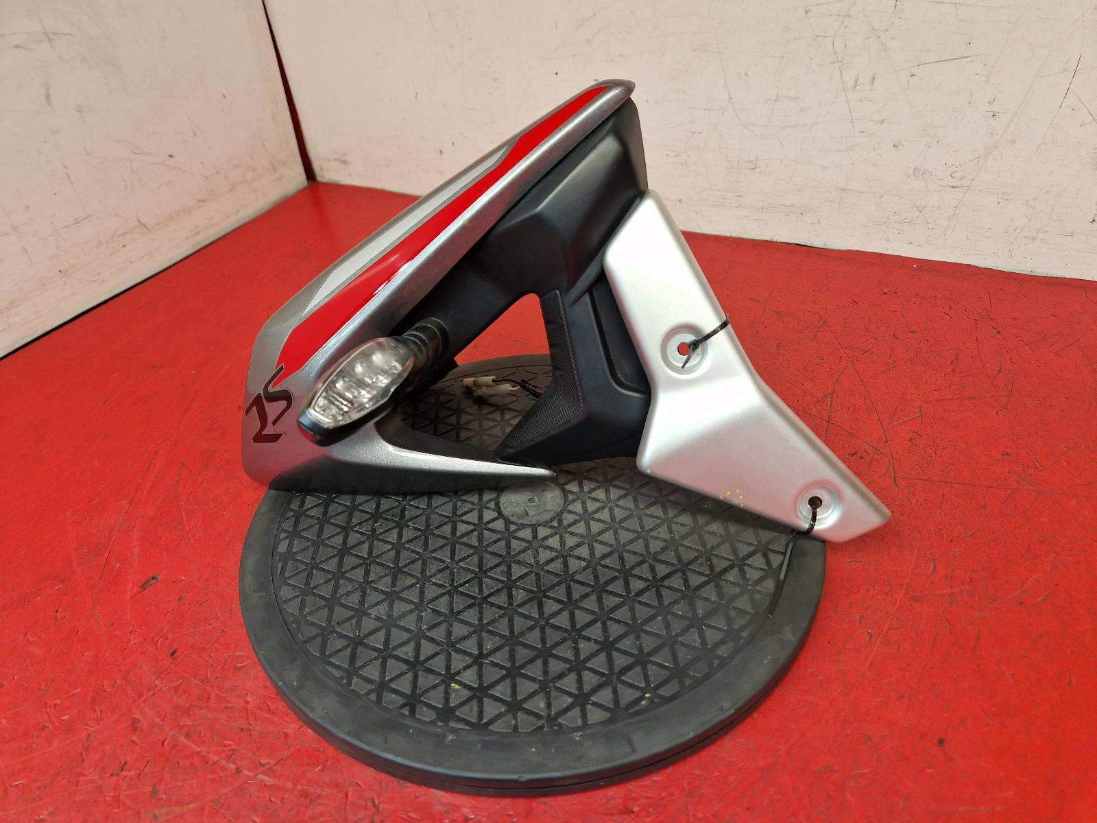 FRONT AIR GUIDE Street Triple 765 Triumph 2021