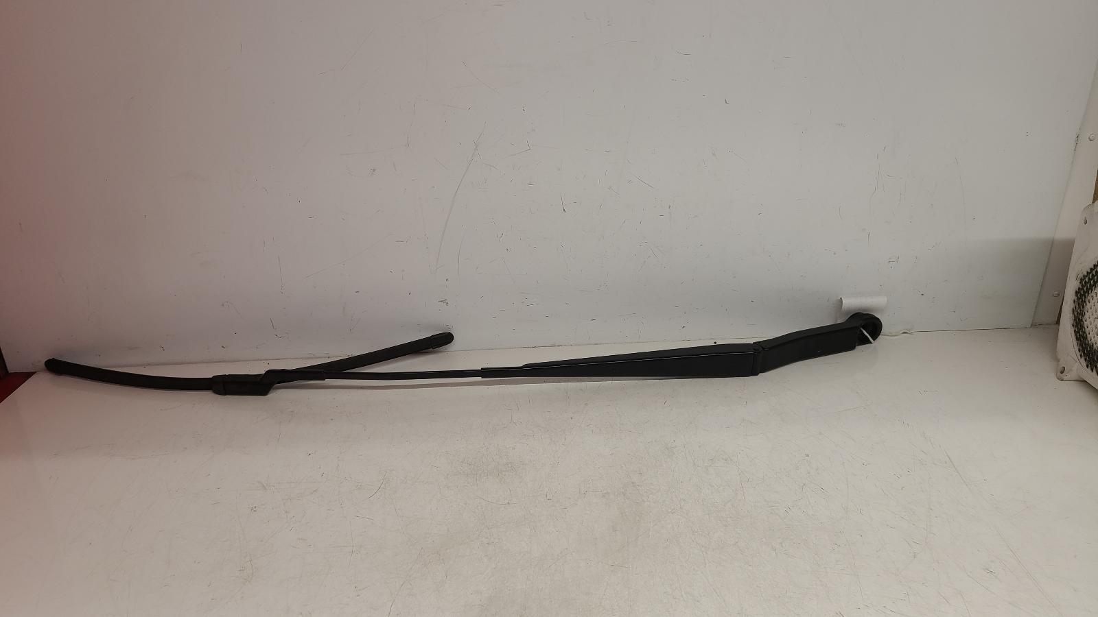 View Auto part Wiper Arm Land Rover Range Rover Sport 2021