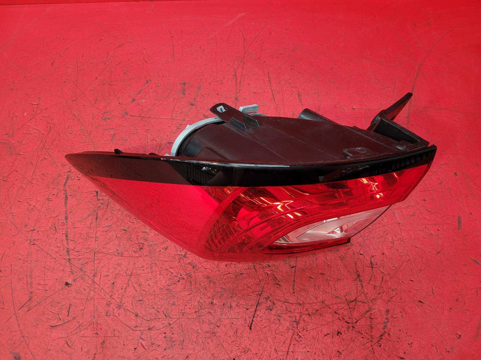 R Taillight Captur Renault 2015 