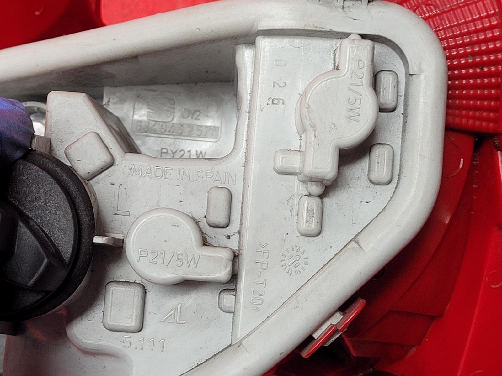 L Taillight Ibiza Seat 2010 