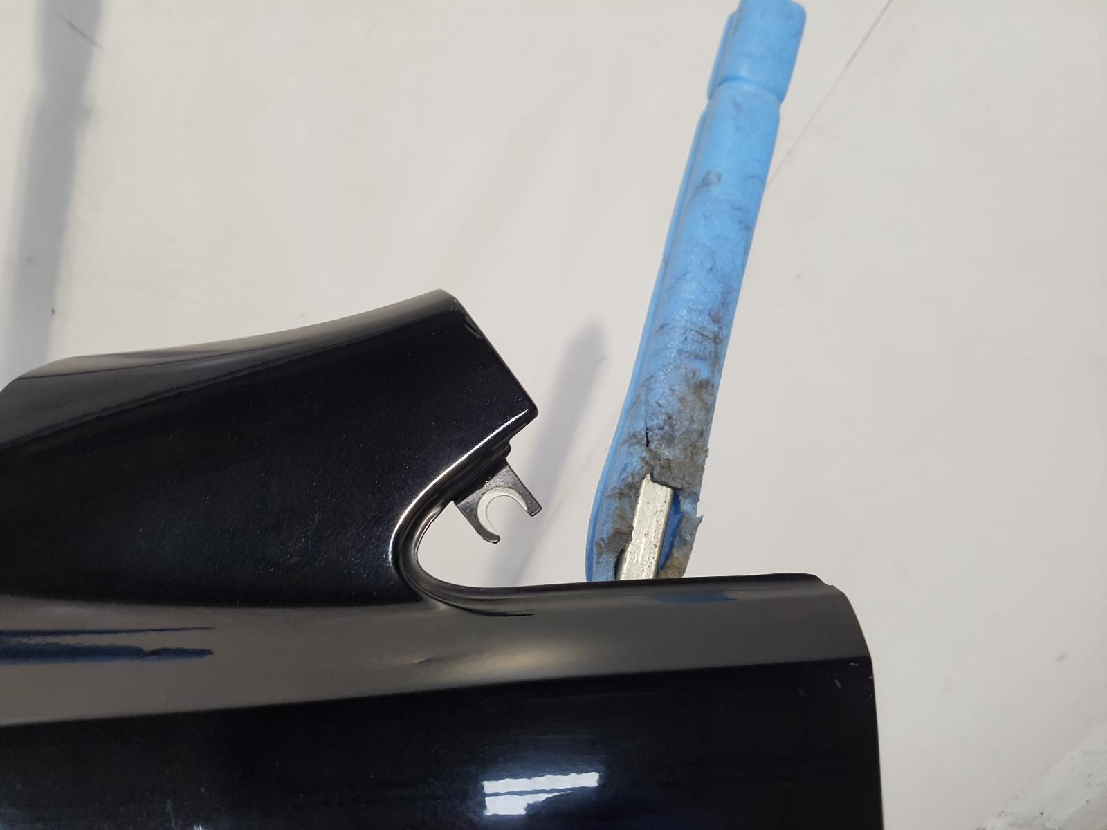 L Wing Focus Ford 2009 