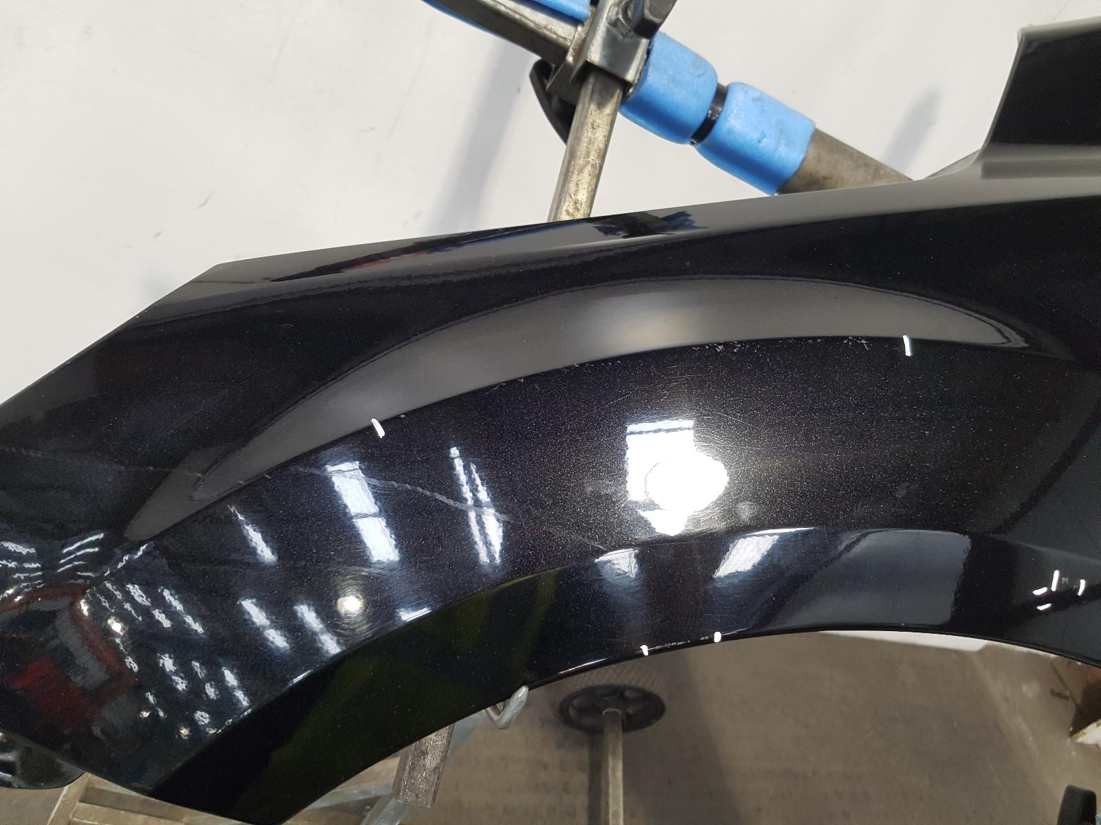 L Wing Focus Ford 2009 