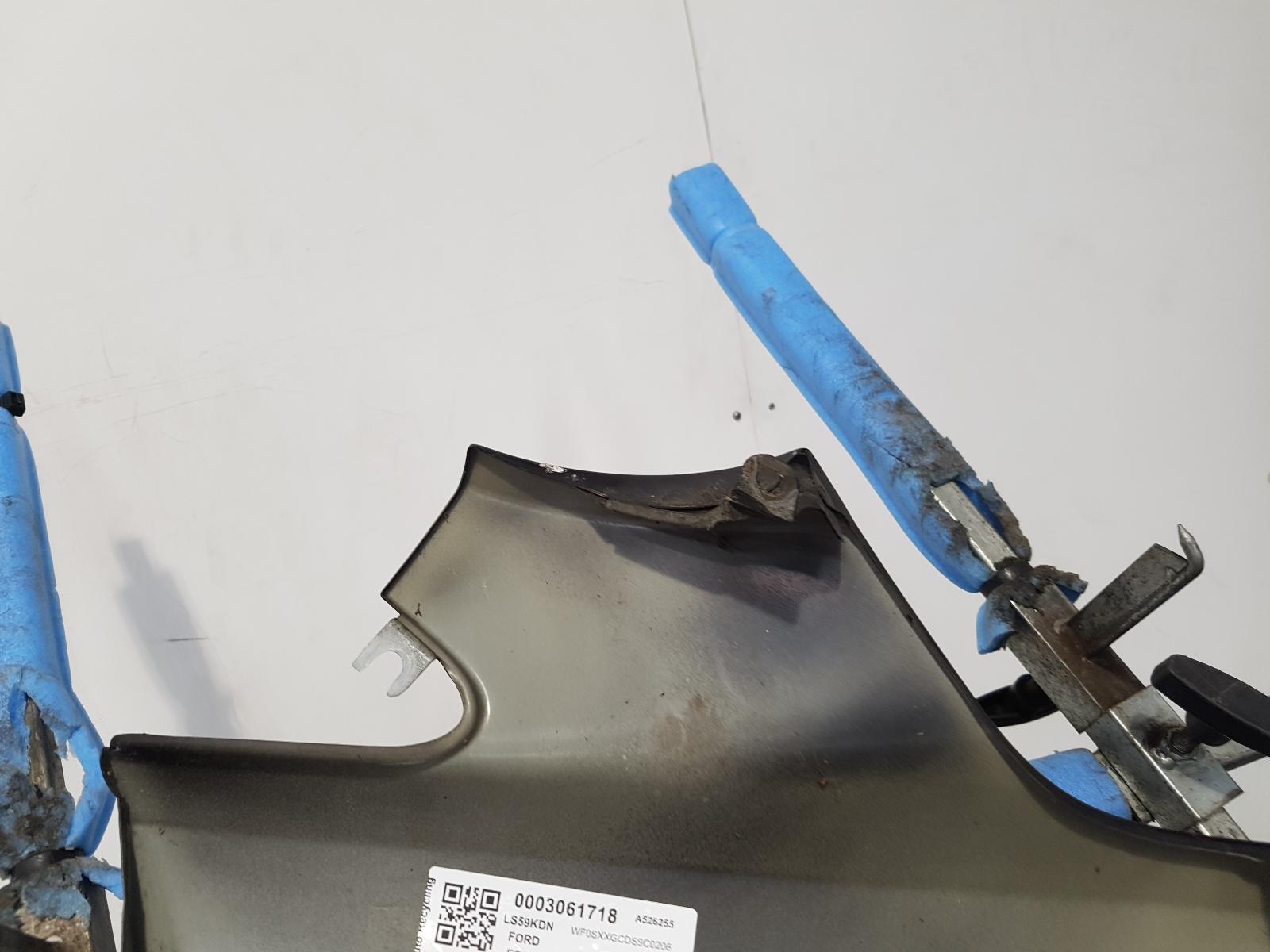 L Wing Focus Ford 2009 