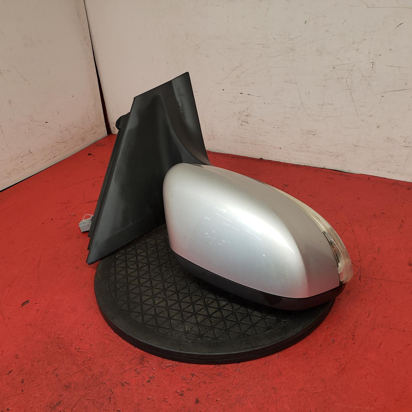 R Door Mirror Mondeo Ford 2013