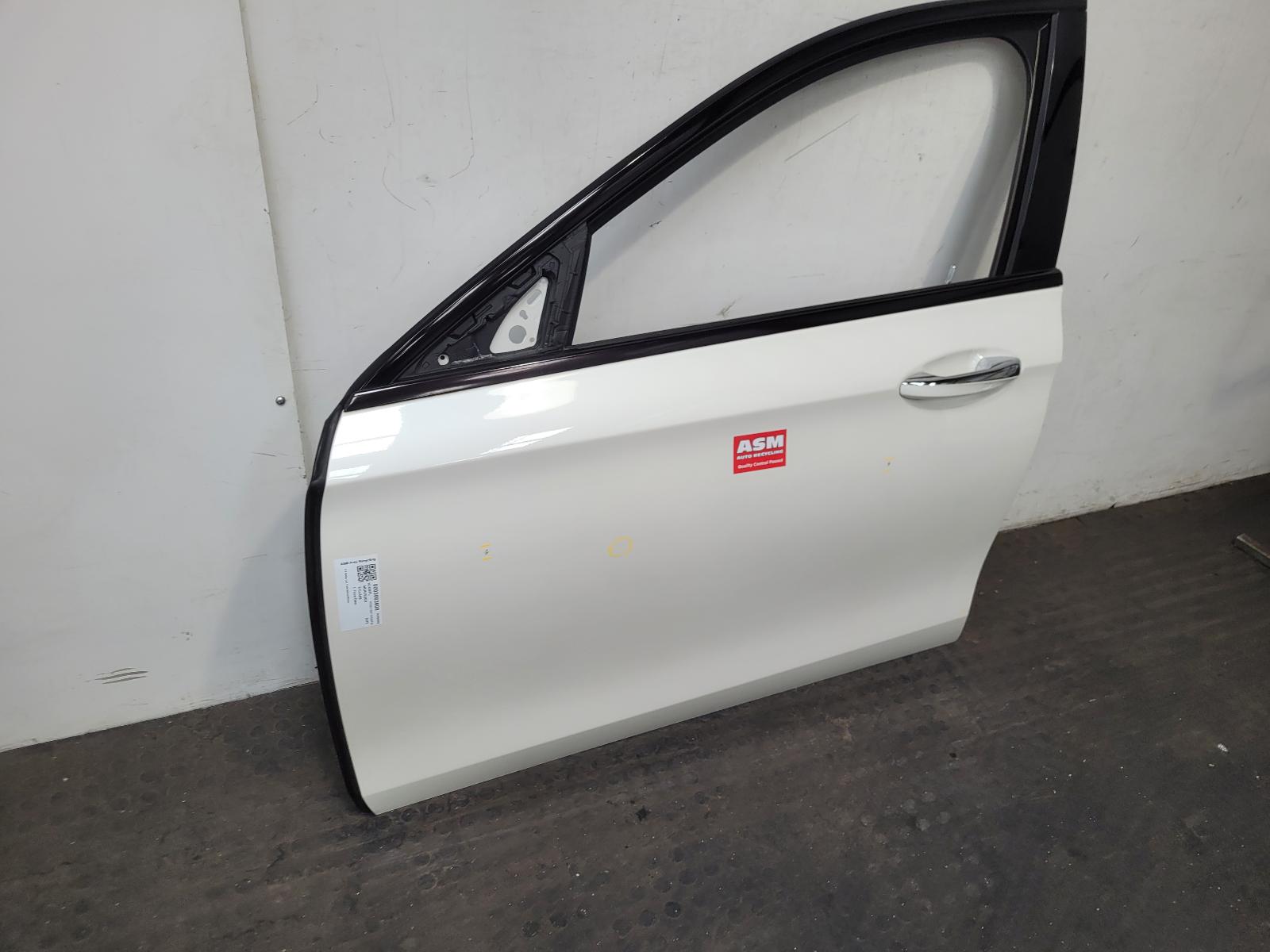 L Front Door E Class Mercedes 2019