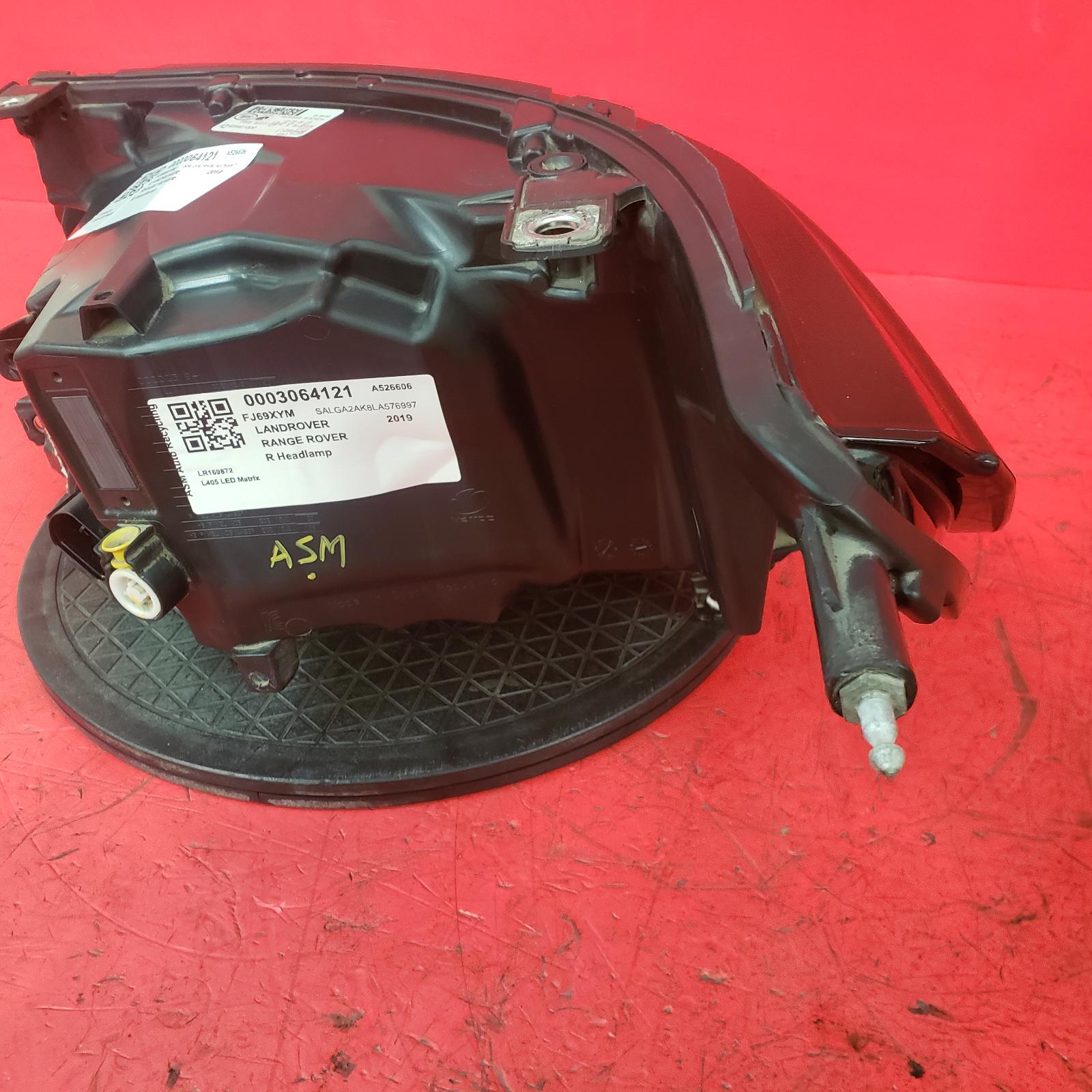 R Headlamp Range Rover Land Rover 2019 