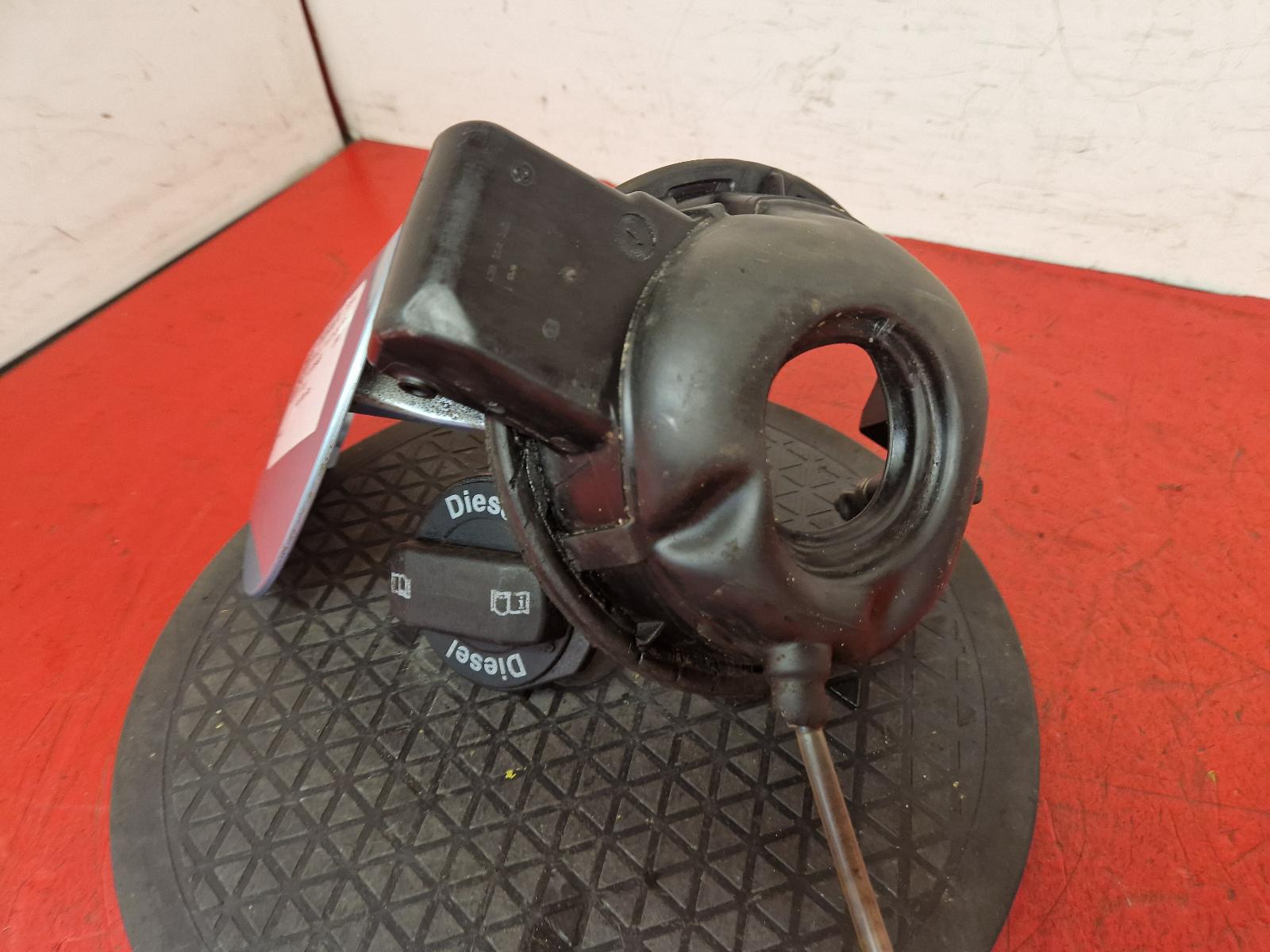 Fuel Filler Flap Golf Volkswagen 2010 