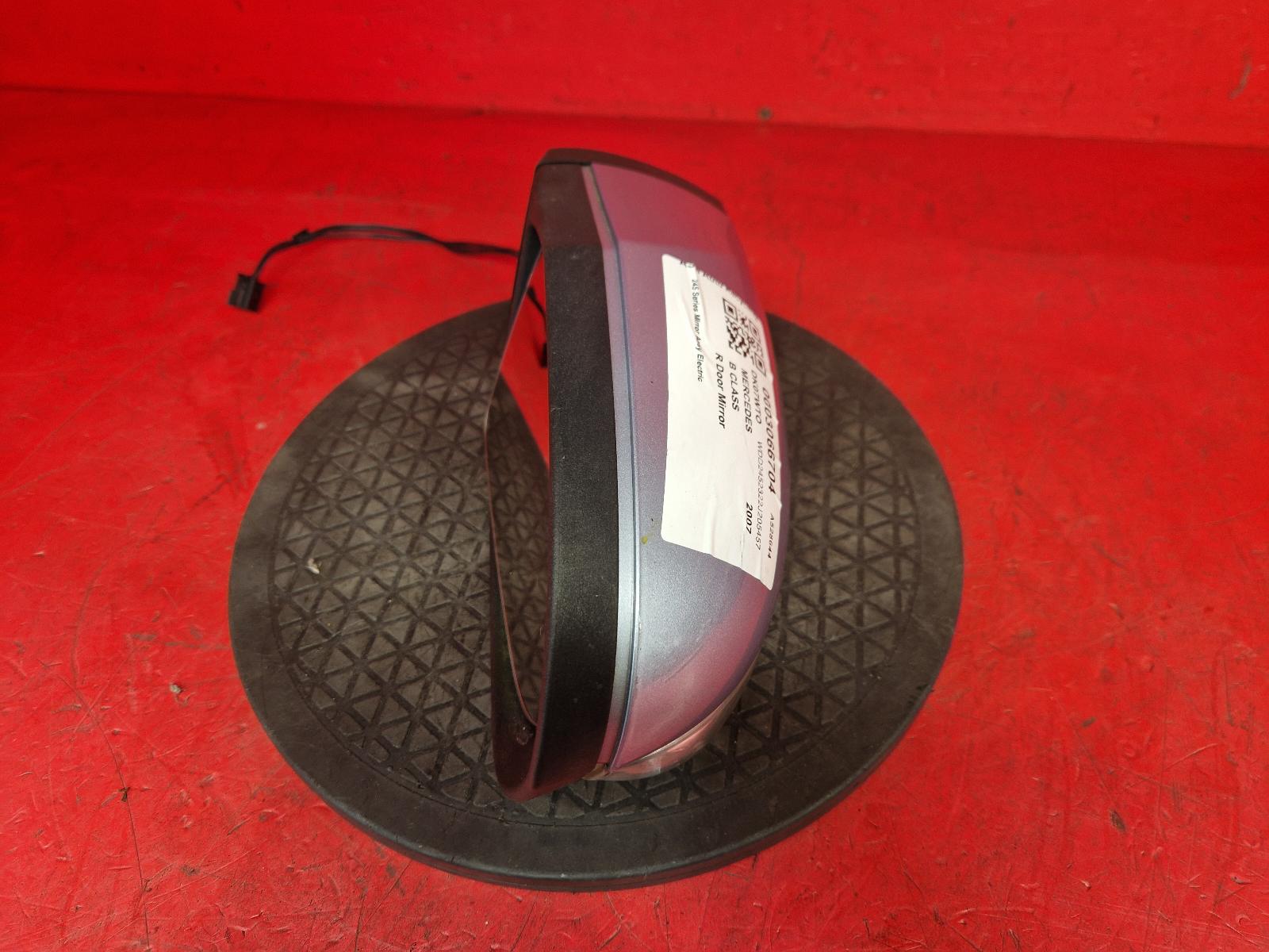 R Door Mirror B Class Mercedes 2007 