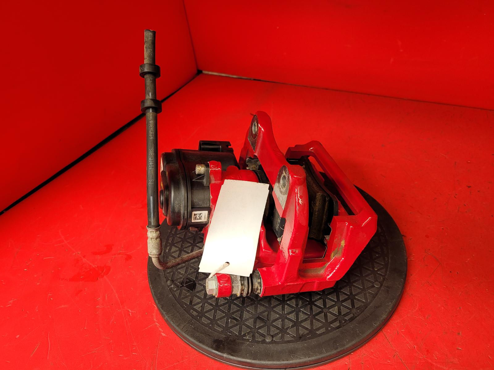 2022 Land Rover Range Rover Sport Caliper View Auto part Caliper Land Rover Range Rover Sport 2022