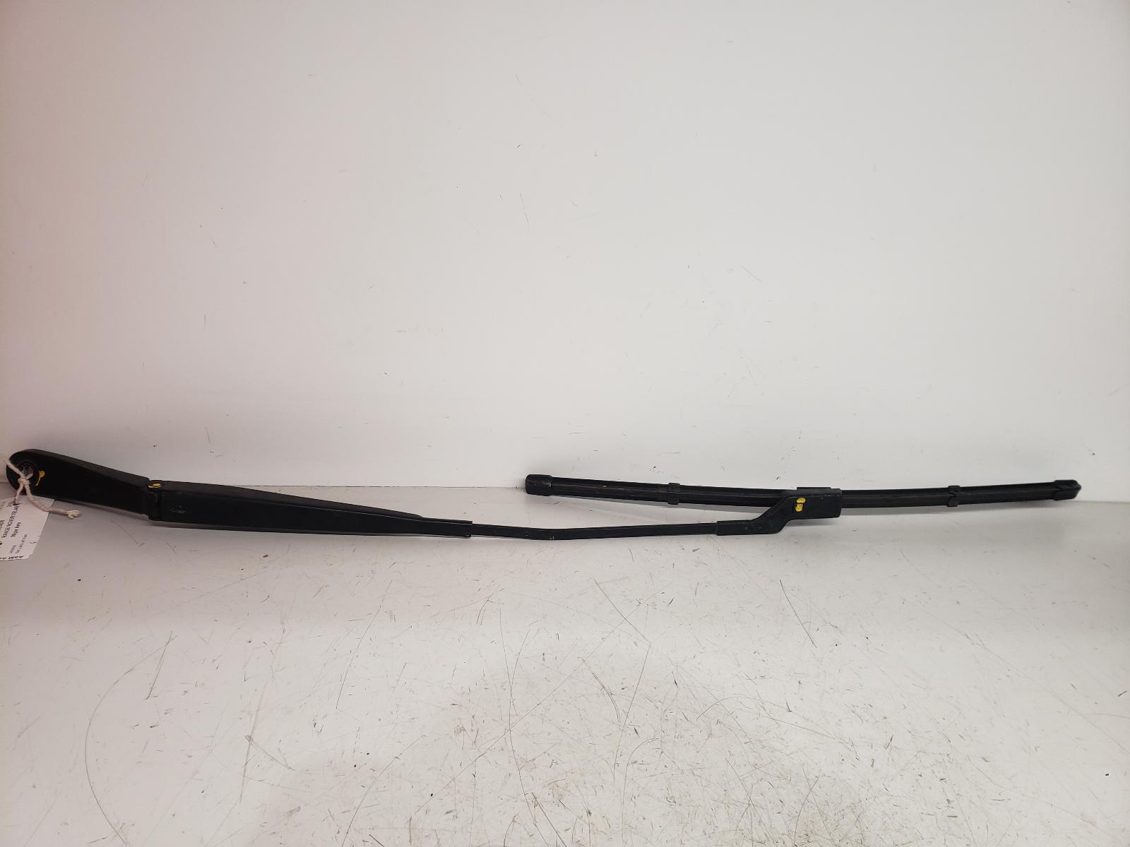 View Auto part Wiper Arm Land Rover Range Rover Velar 2020