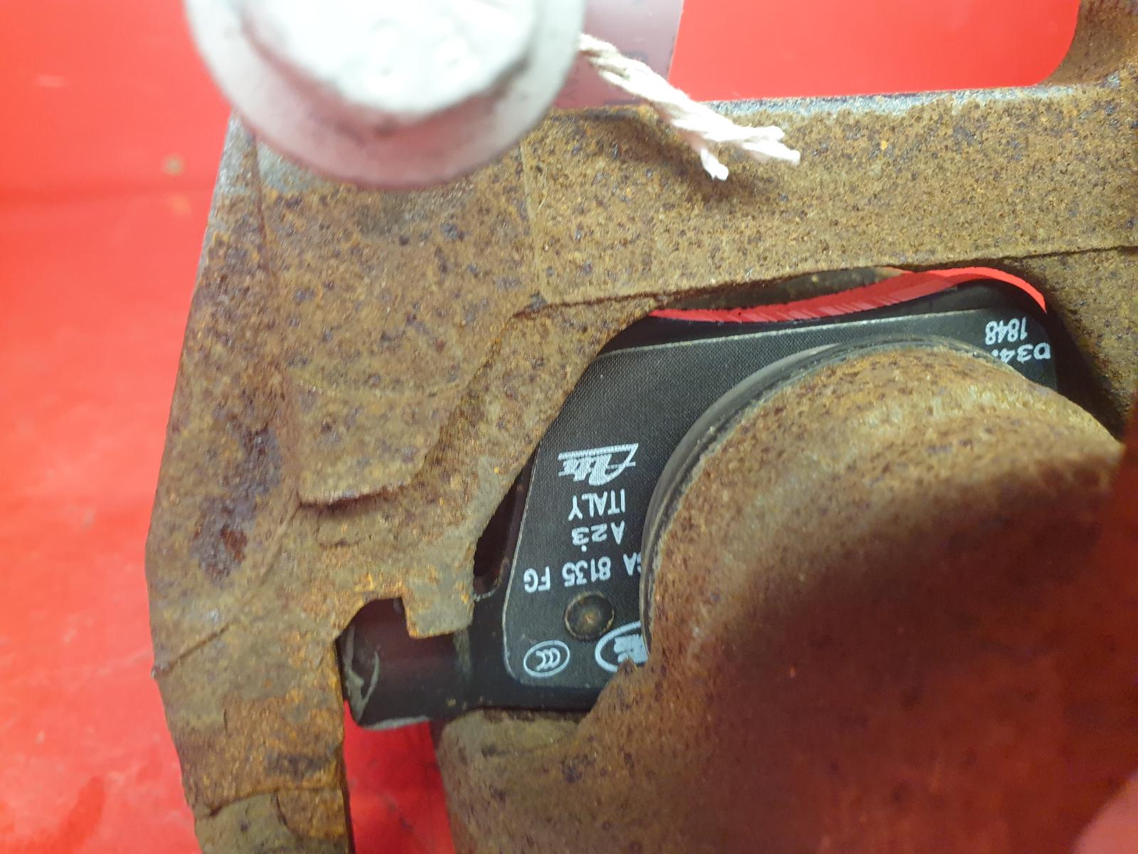 View Auto part Caliper Land Rover Range Rover Velar 2019