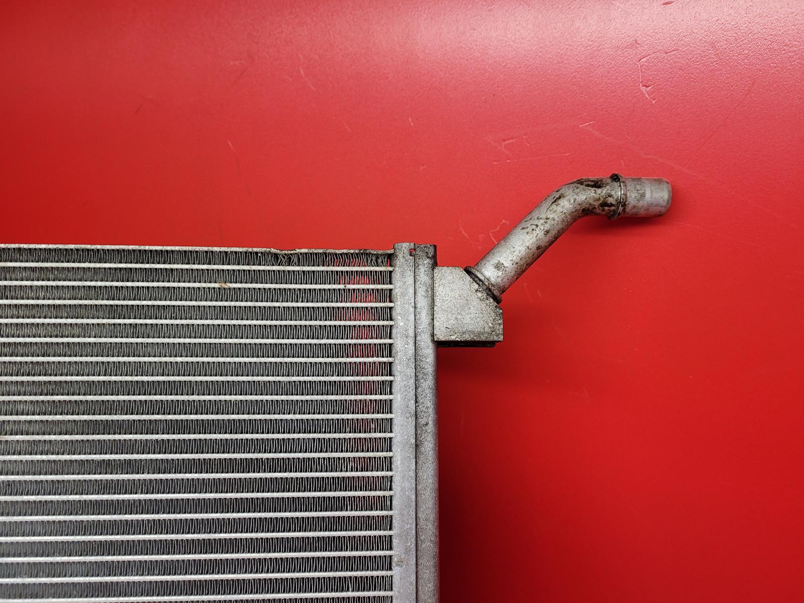 2019 Land Rover Range Rover Velar Radiator View Auto part Radiator Land Rover Range Rover Velar 2019