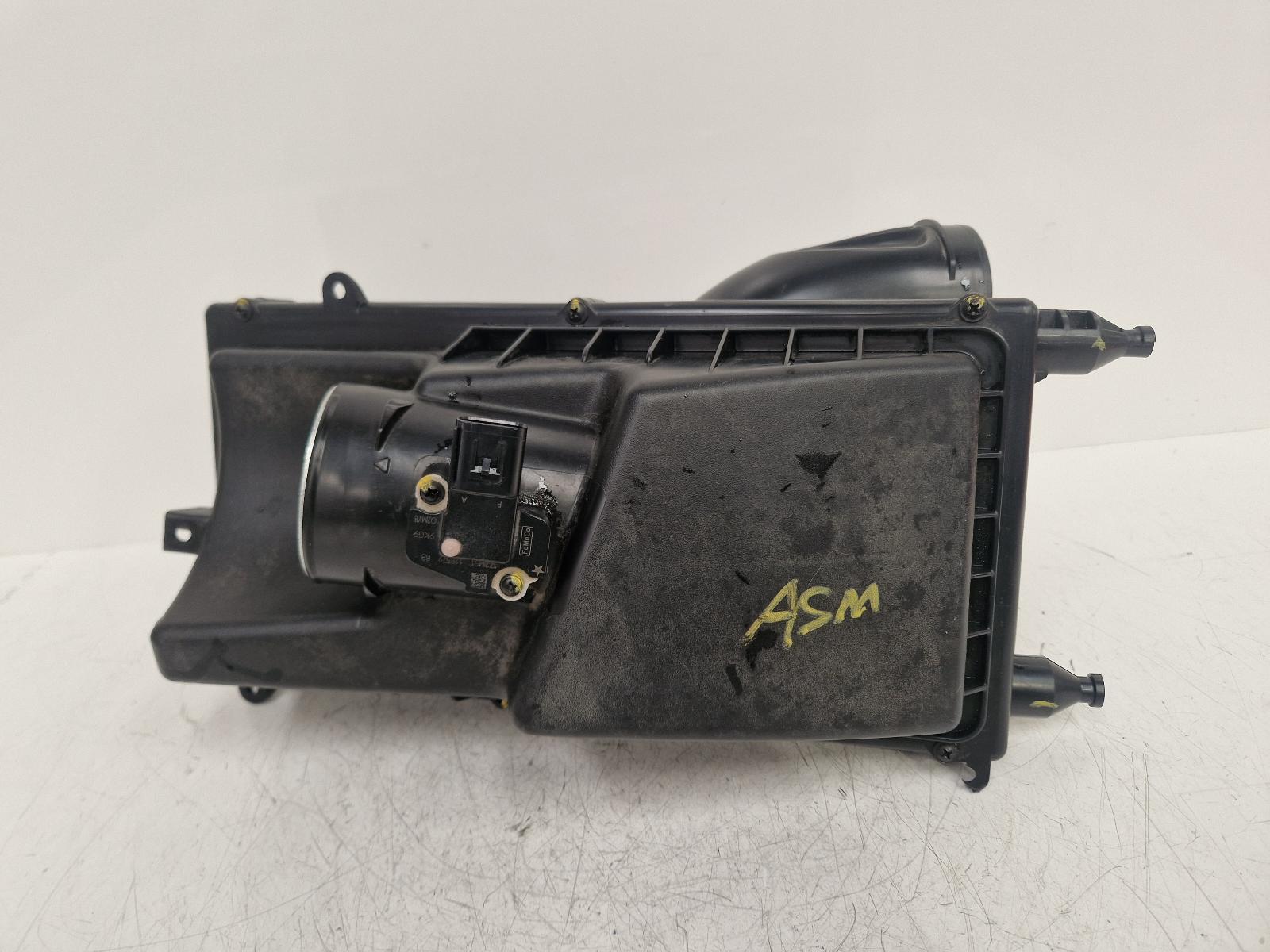 View Auto part Air Cleaner/Box Land Rover Range Rover 2020