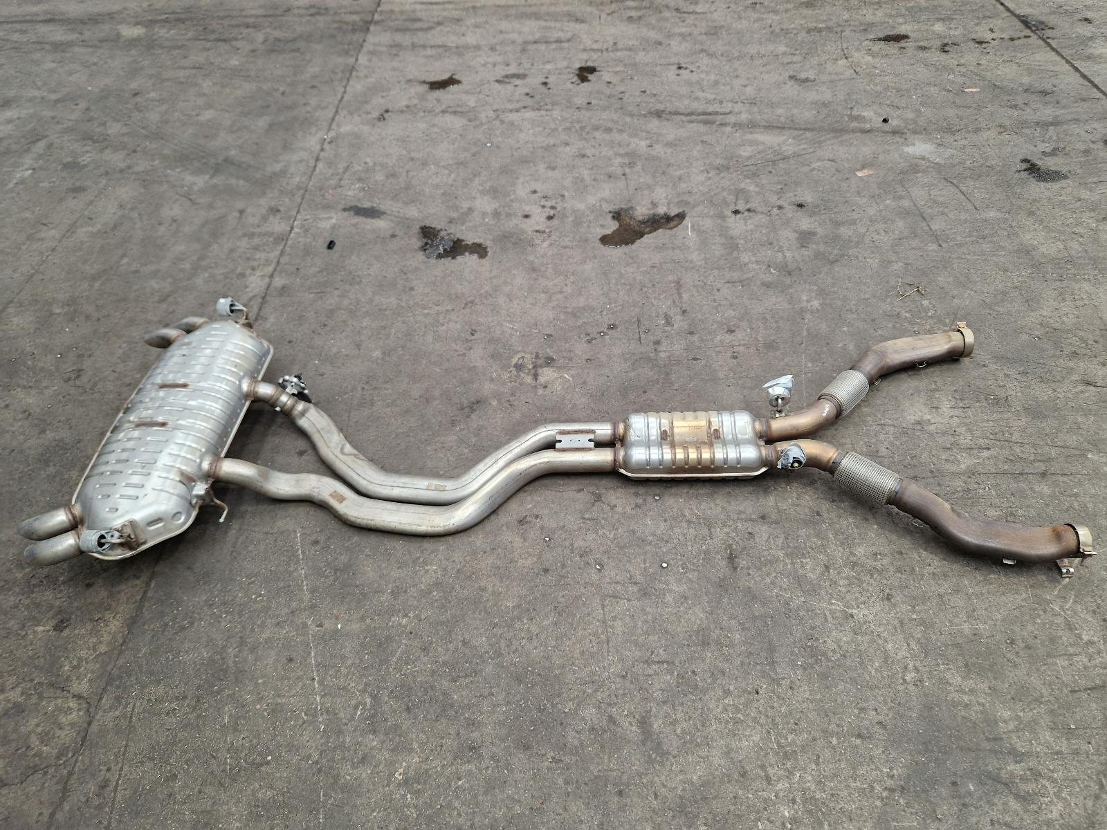 View Auto part Exhaust System Land Rover Range Rover 2023
