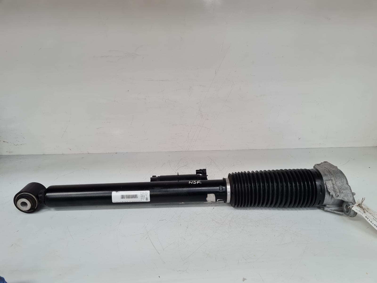 View Auto part LR Strut Land Rover Range Rover Sport 2023
