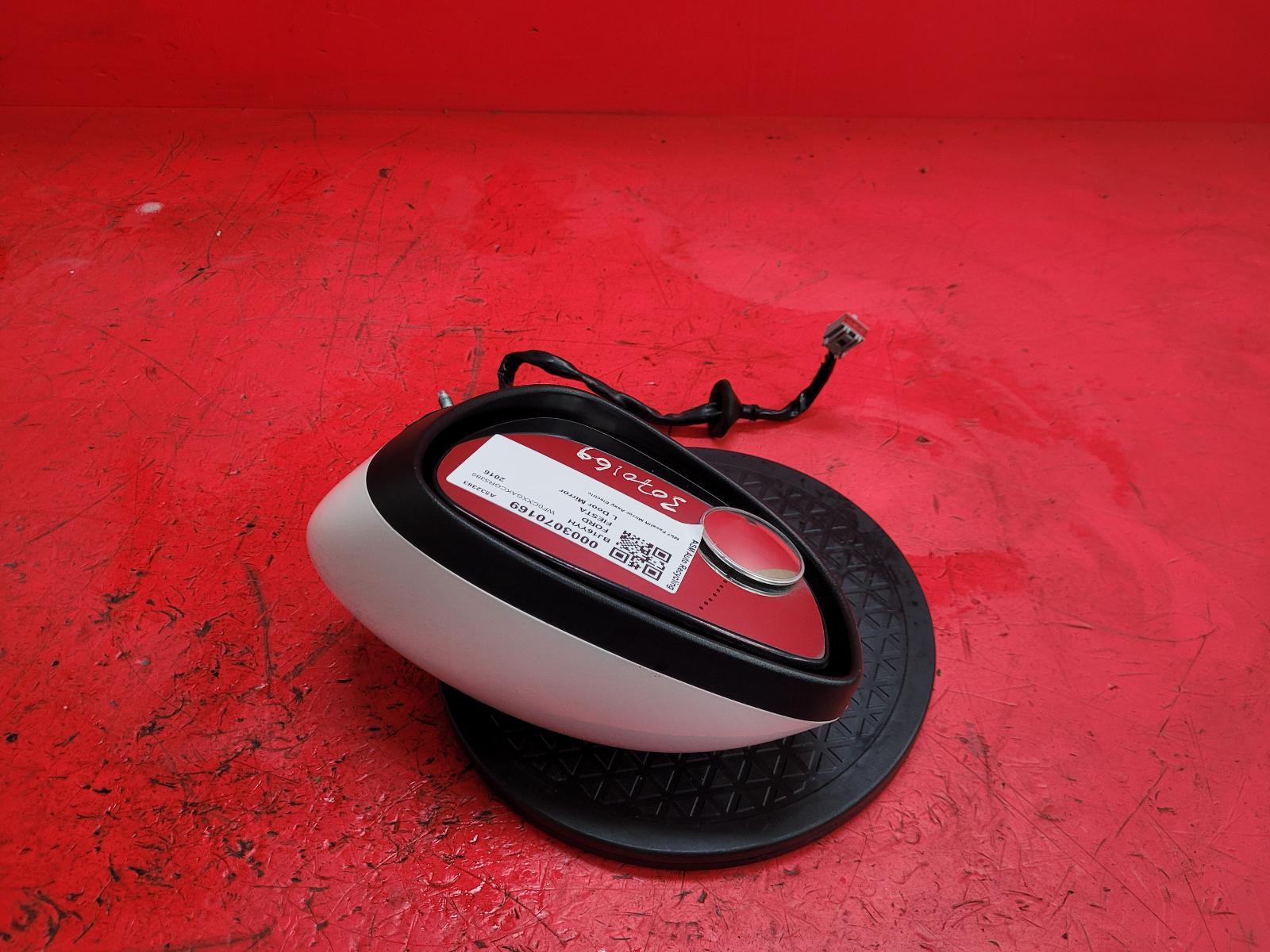 L Door Mirror Fiesta Ford 2016