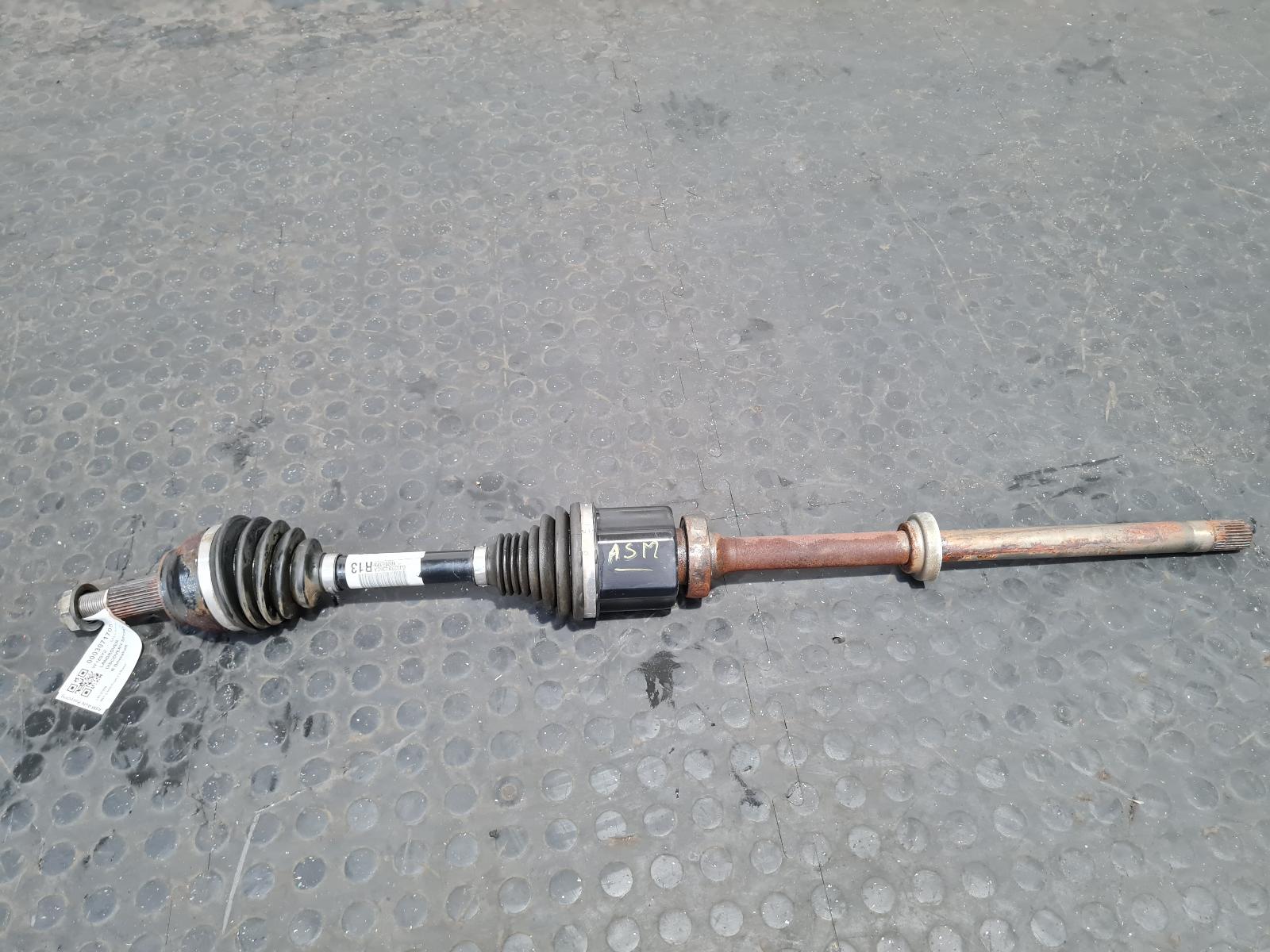 View Auto part Right Driveshaft Land Rover Discovery Sport 2018