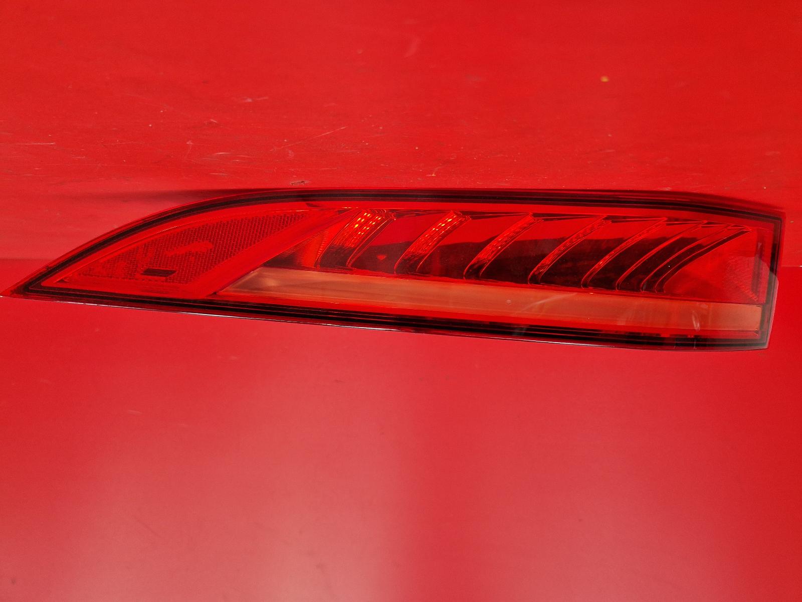 View Auto part L Taillight Jaguar F-pace 2020