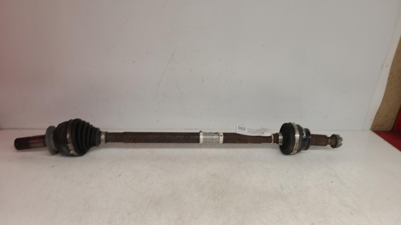 View Auto part Right Driveshaft Land Rover Range Rover Velar 2020