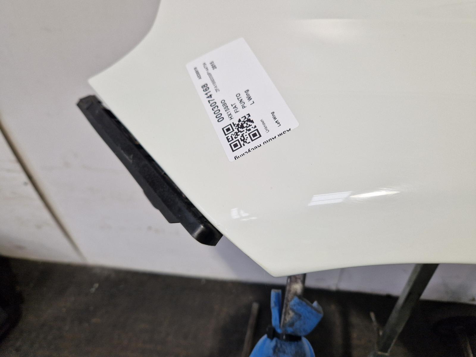 L Wing Punto Fiat 2015 