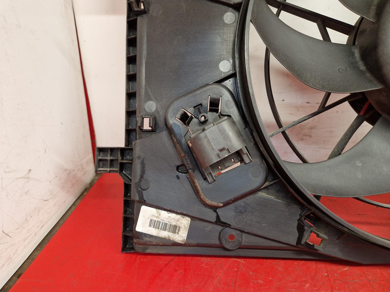 Engine Cooling Motor Insignia Vauxhall 2011