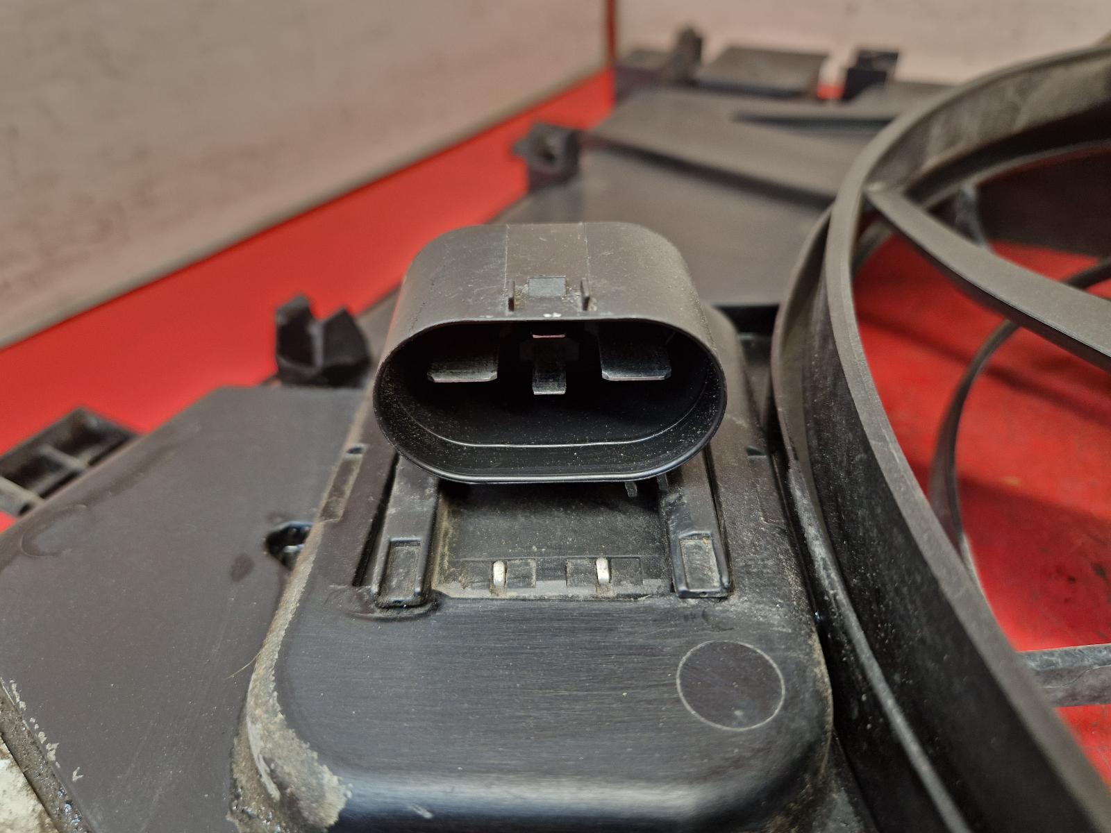 Engine Cooling Motor Insignia Vauxhall 2011