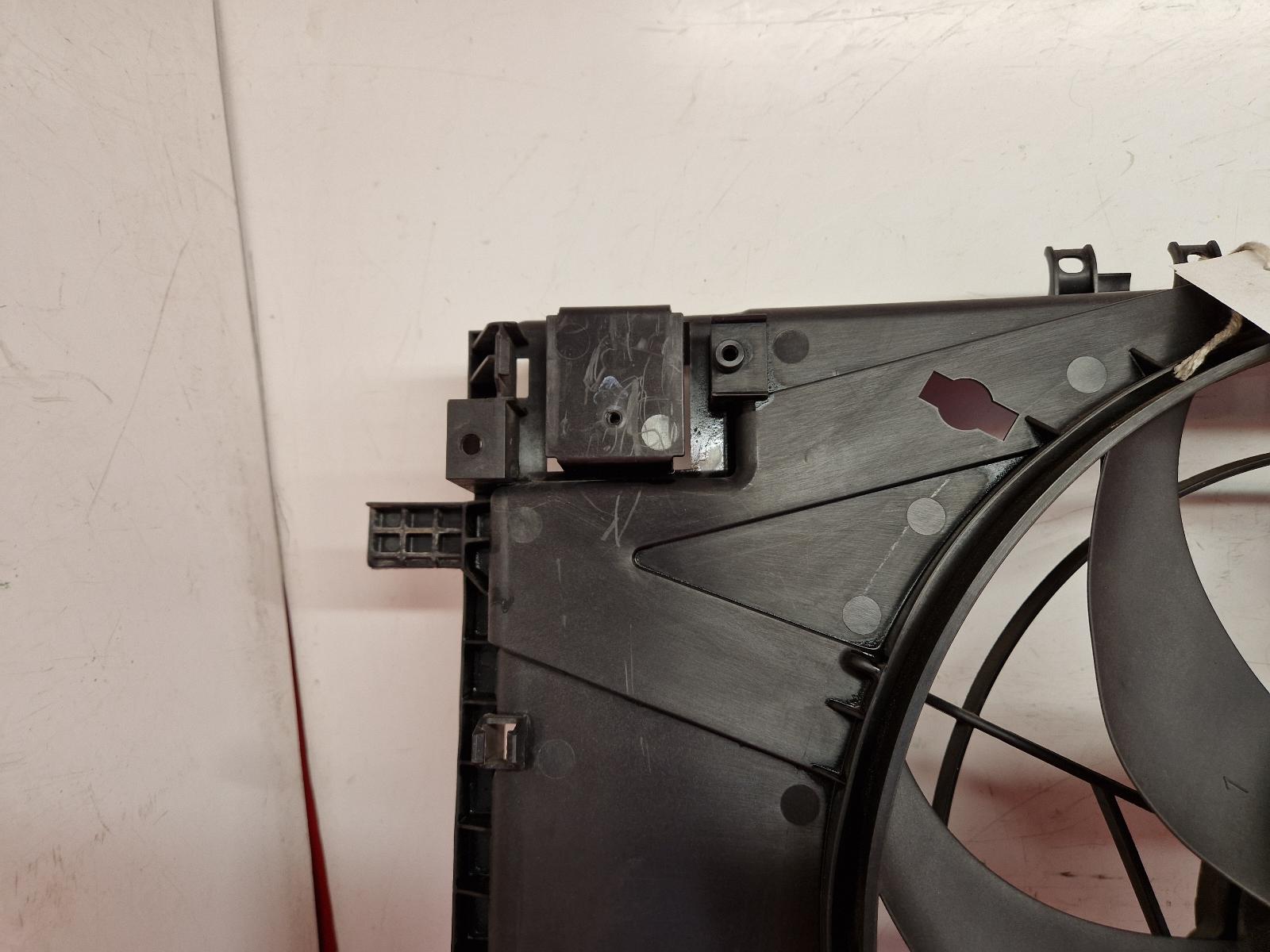 Engine Cooling Motor Insignia Vauxhall 2011