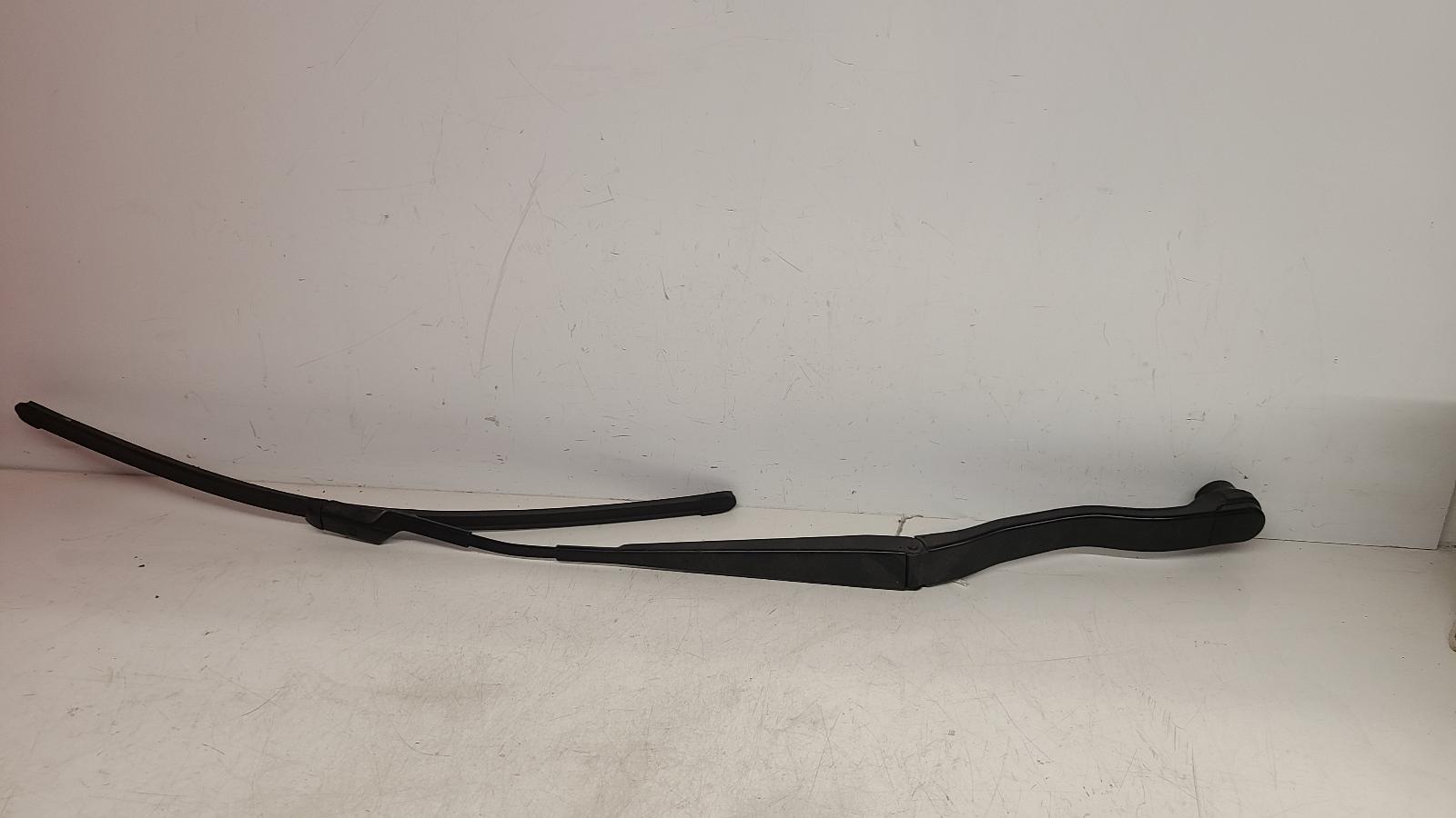 View Auto part Wiper Arm Land Rover Range Rover Sport 2021
