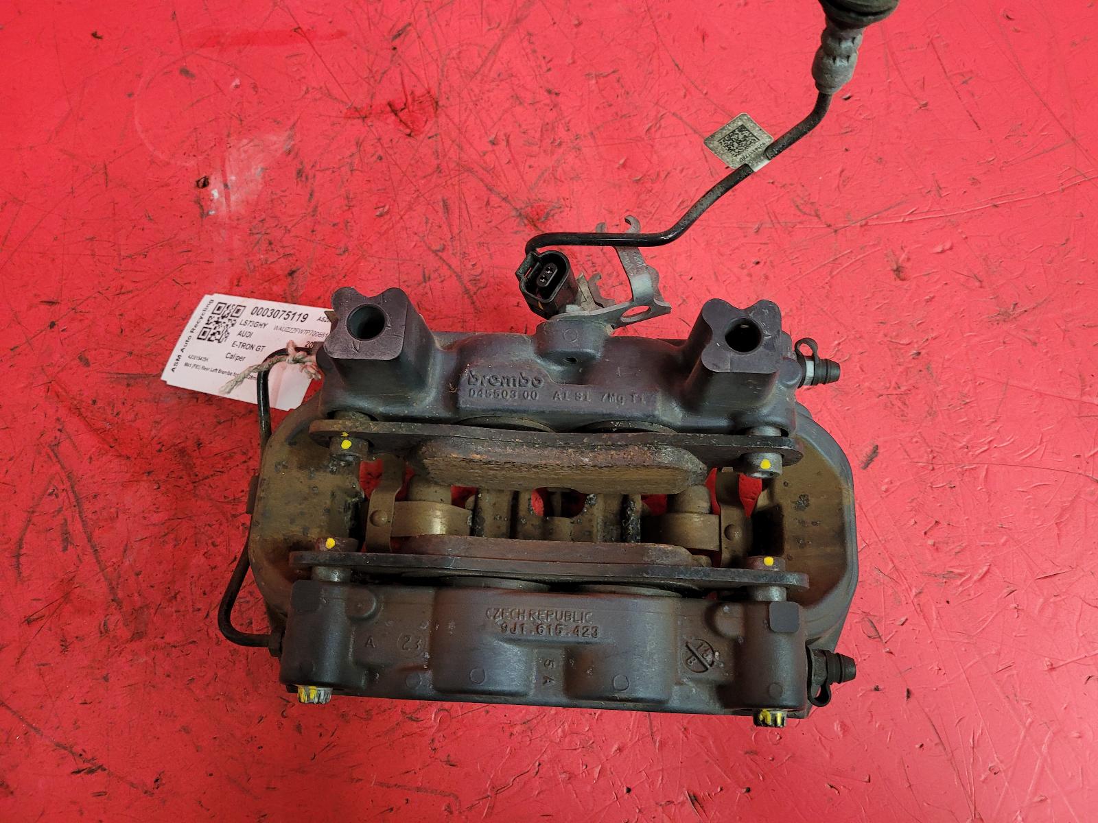 View Auto part Caliper Audi E-tron Gt 2023