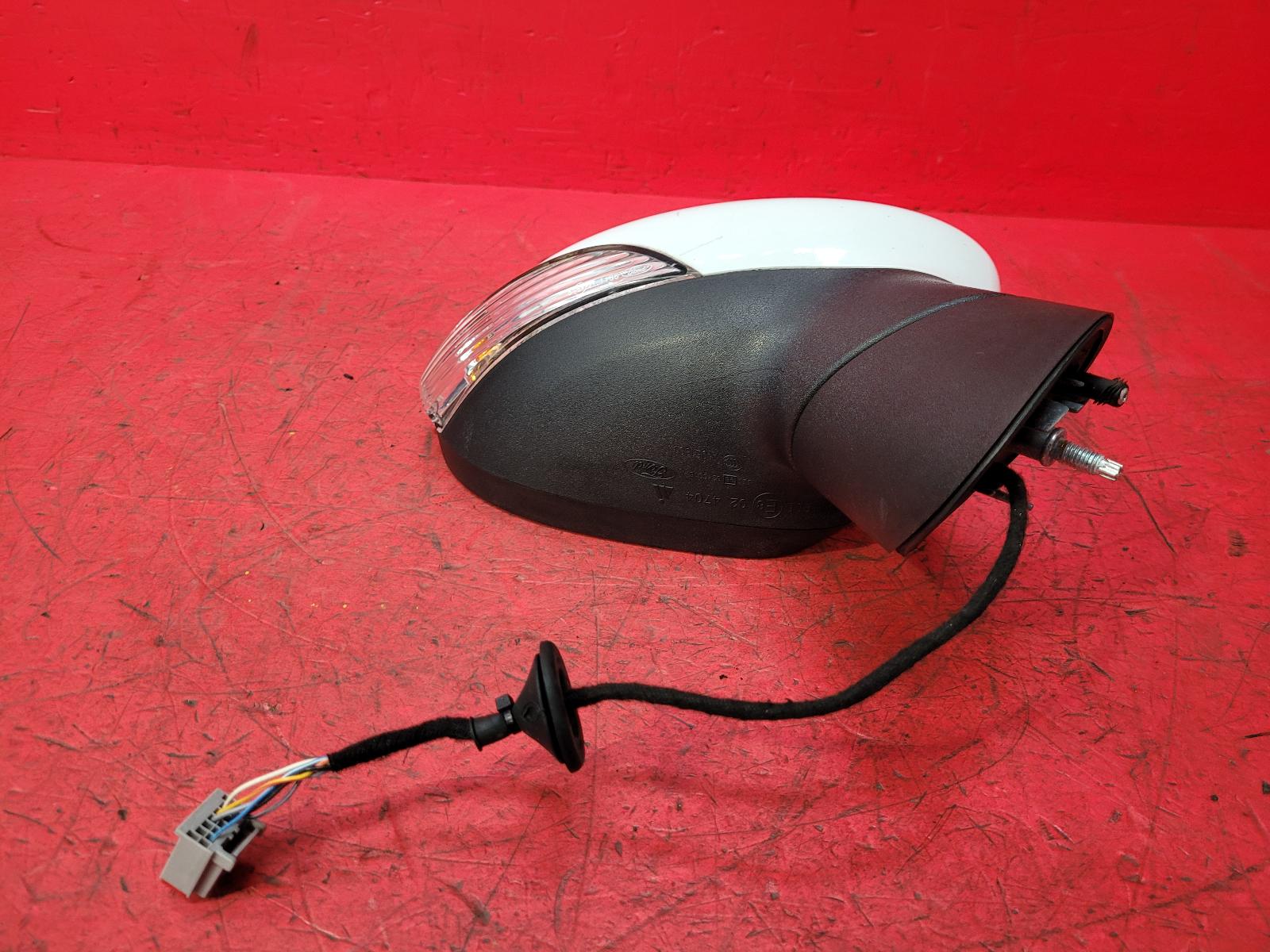 R Door Mirror Fiesta Ford 2014 