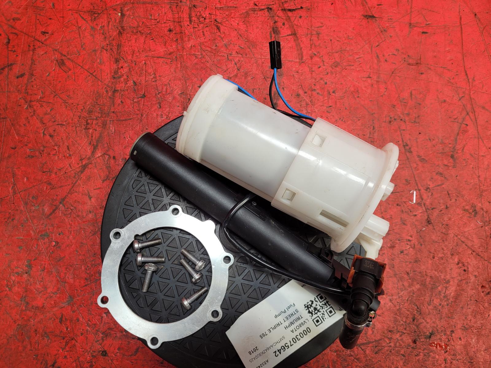 Fuel Pump Street Triple 765 Triumph 2018