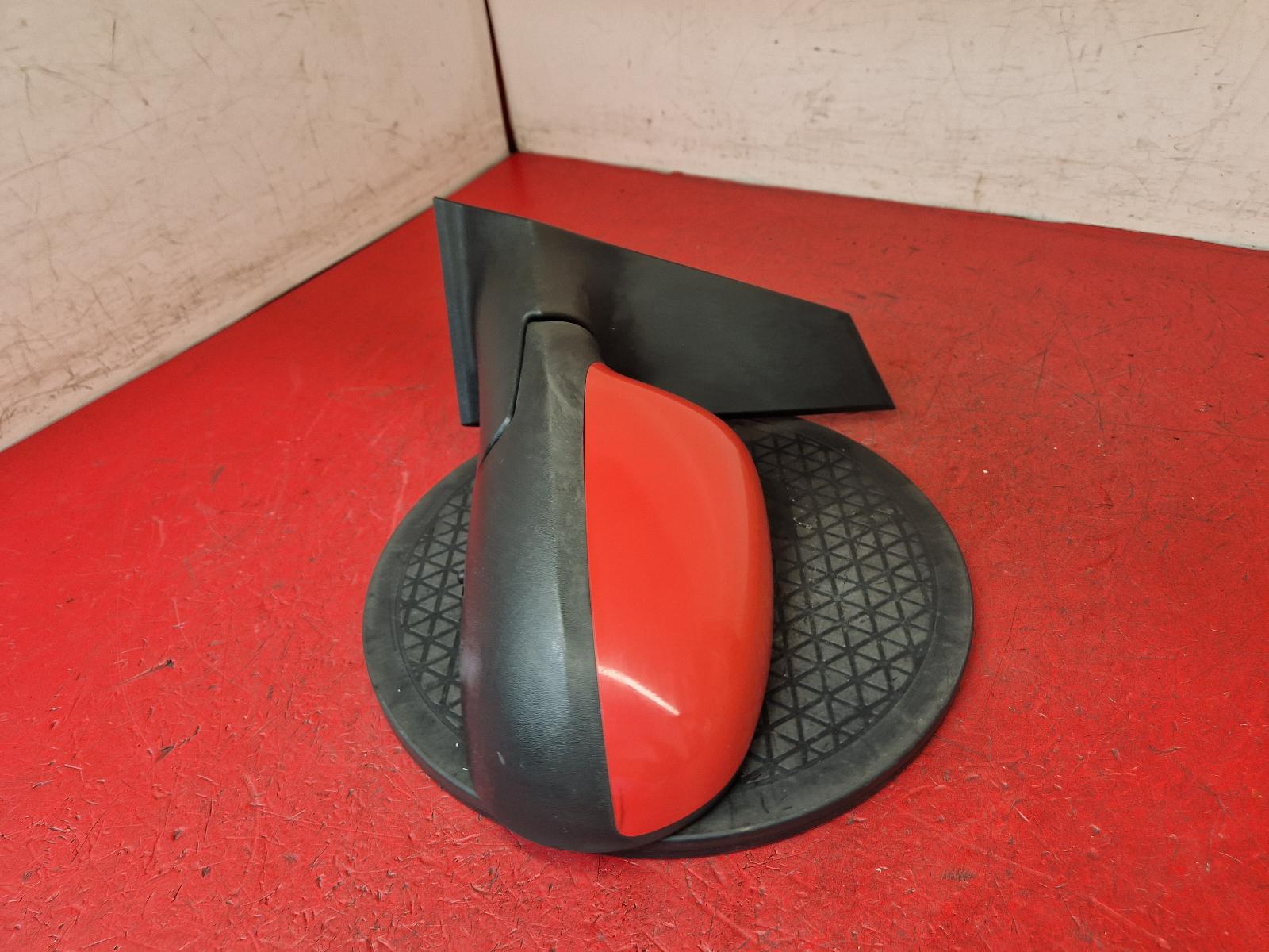L Door Mirror Ka Ford 2011