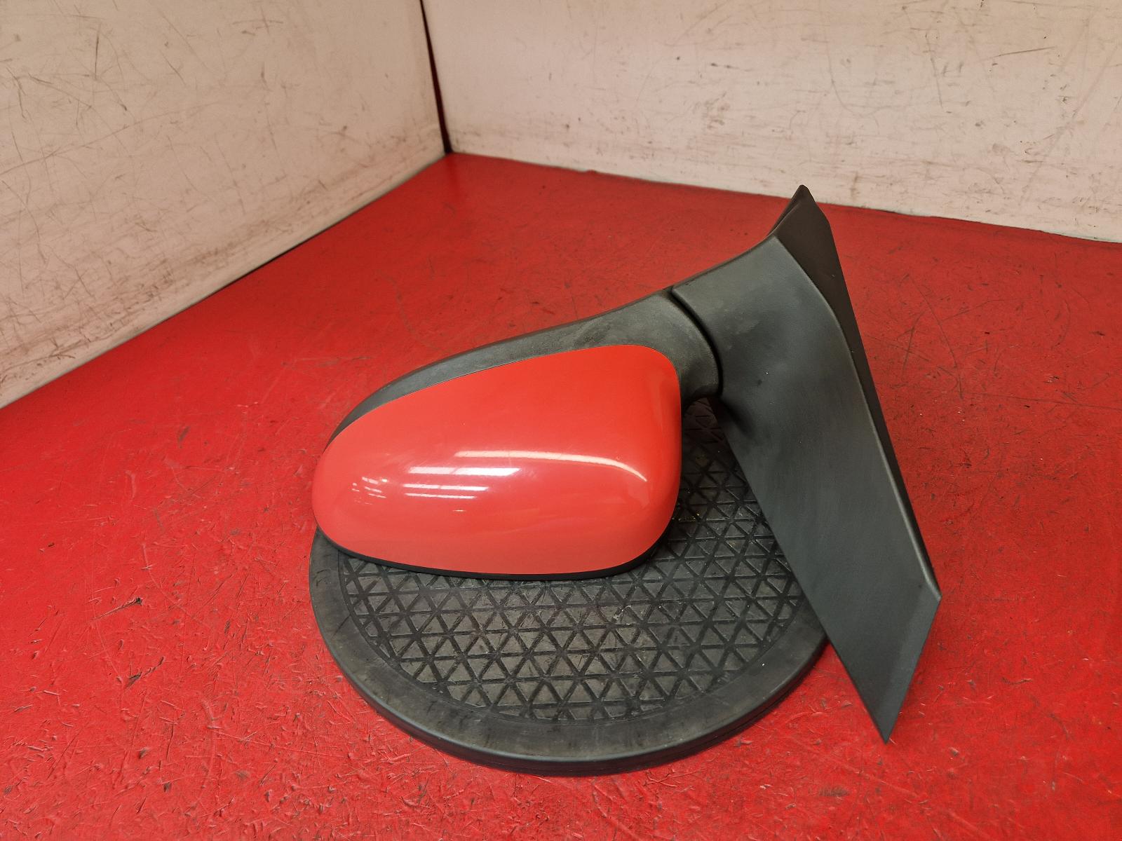L Door Mirror Ka Ford 2011