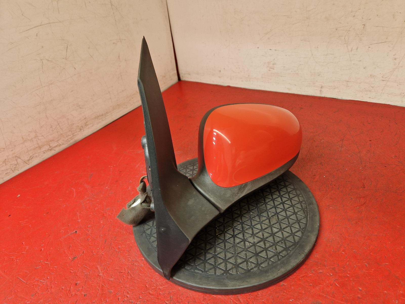 L Door Mirror Ka Ford 2011