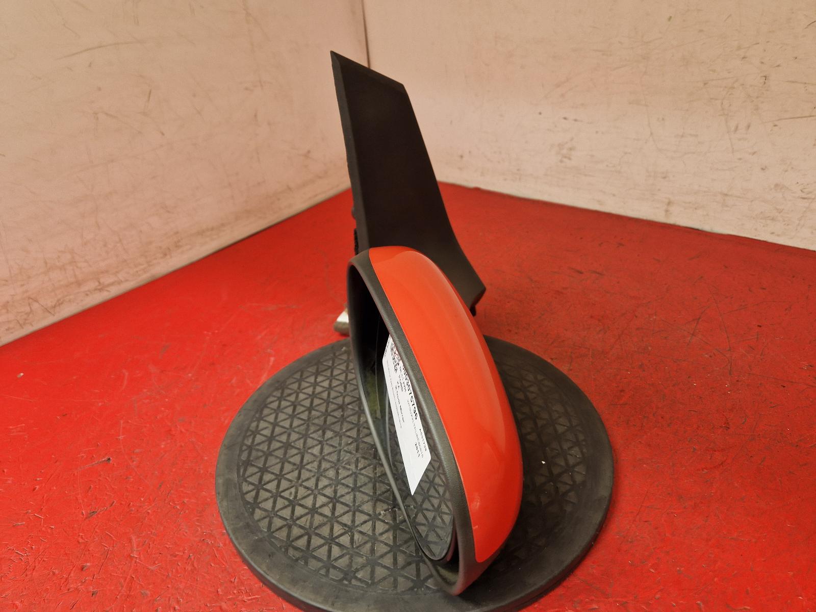 R Door Mirror Ka Ford 2011