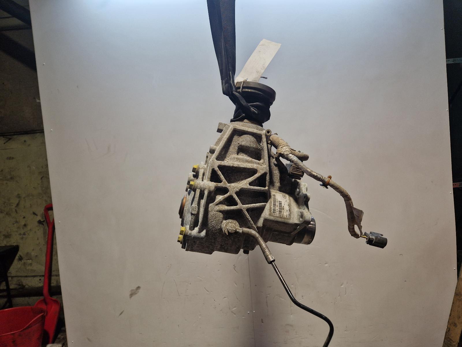 View Auto part Differential Assembly Land Rover Discovery Sport 2020