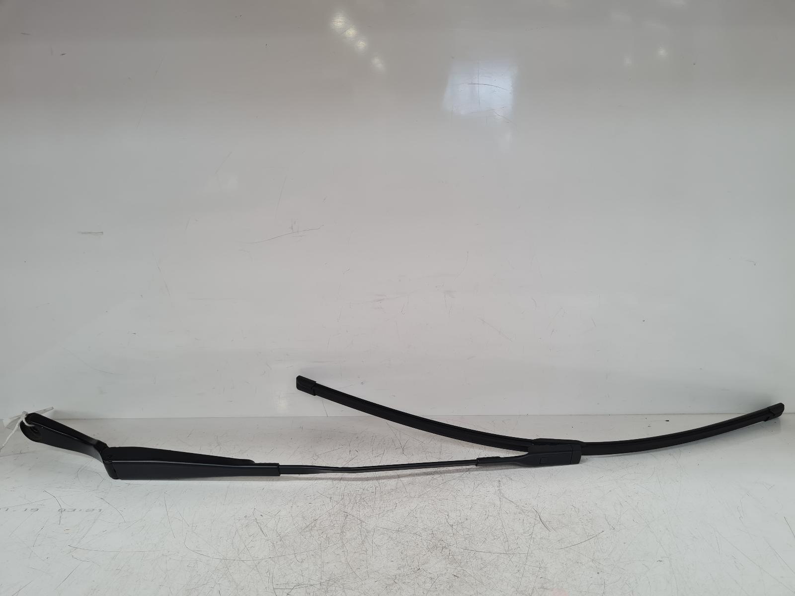 View Auto part Wiper Arm Land Rover Range Rover Evoque 2021