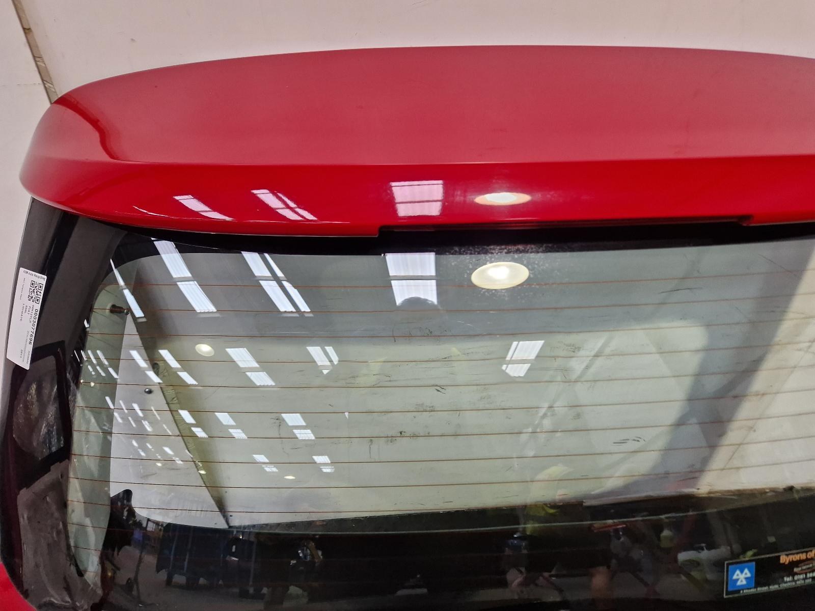 Bootlid/Tailgate 500l Fiat 2013